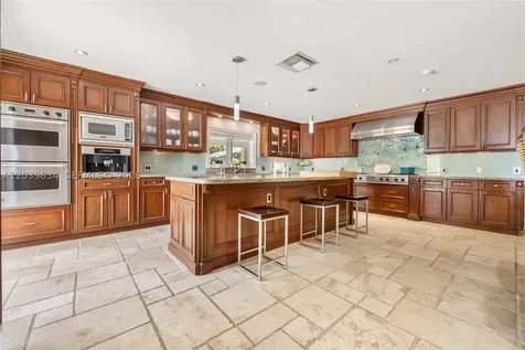 11900 SW 63rd Avenue Pinecrest FL 33156
