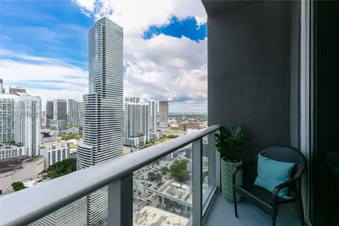 151 SE 1st Street Miami FL 33131