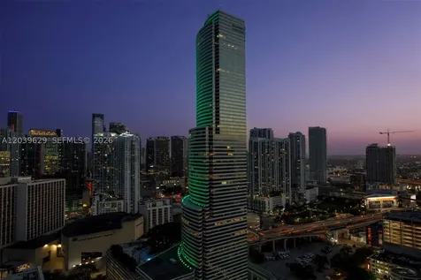151 SE 1st Street Miami FL 33131