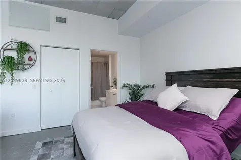 151 SE 1st Street Miami FL 33131