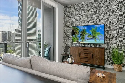 151 SE 1st Street Miami FL 33131