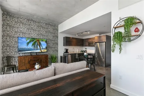 151 SE 1st Street Miami FL 33131