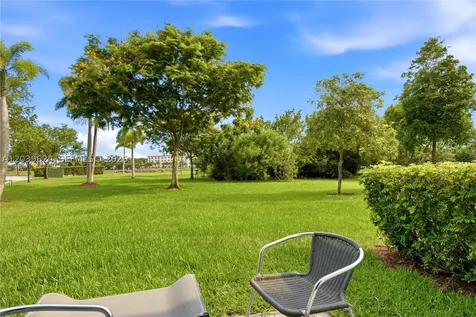 324 NE 194th Lane Miami FL 33179