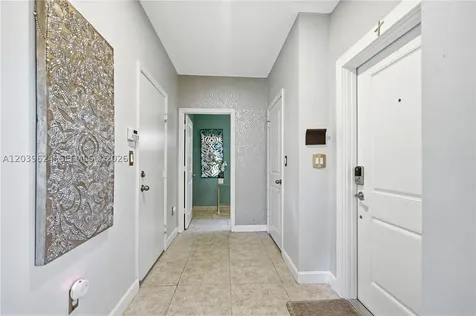 324 NE 194th Lane Miami FL 33179