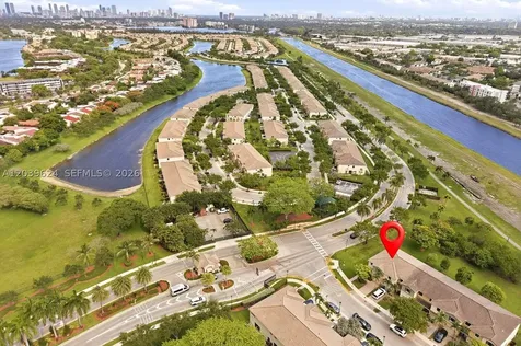 324 NE 194th Lane Miami FL 33179