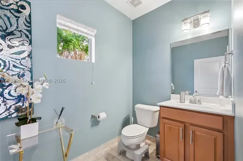 324 NE 194th Lane Miami FL 33179