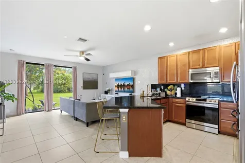 324 NE 194th Lane Miami FL 33179