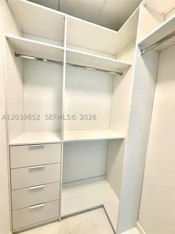 300 Biscayne Blvd Way Miami FL 33131