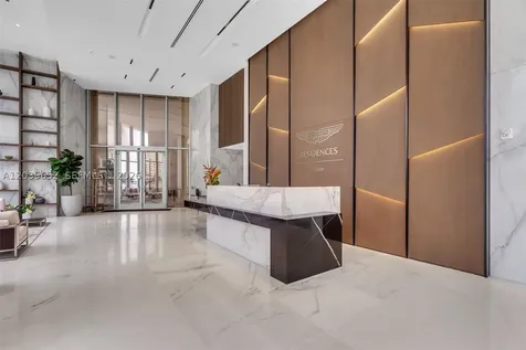 300 Biscayne Blvd Way Miami FL 33131