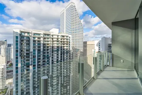 300 Biscayne Blvd Way Miami FL 33131