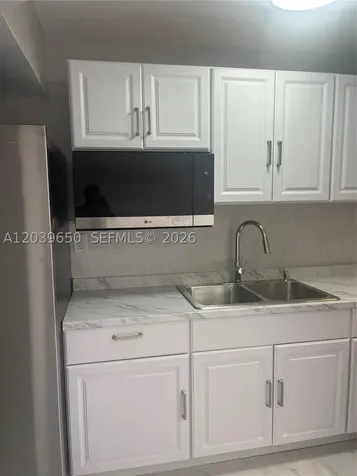 5909 SW 36th Court Davie FL 33314