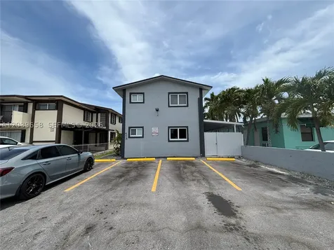 458 E 31st Street Hialeah FL 33013