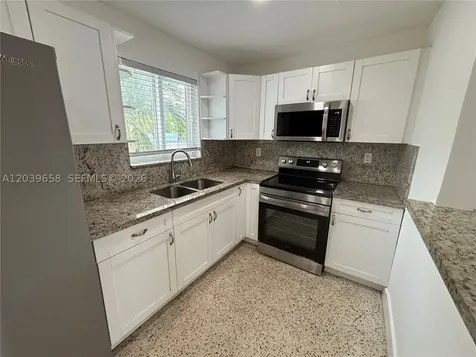 458 E 31st Street Hialeah FL 33013
