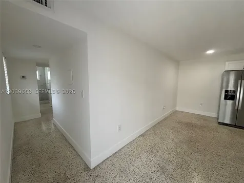 458 E 31st Street Hialeah FL 33013