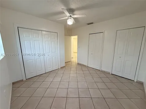 561 W 39th Street Hialeah FL 33012