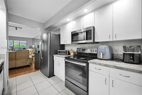 12750 SW 15th Street Pembroke Pines FL 33027