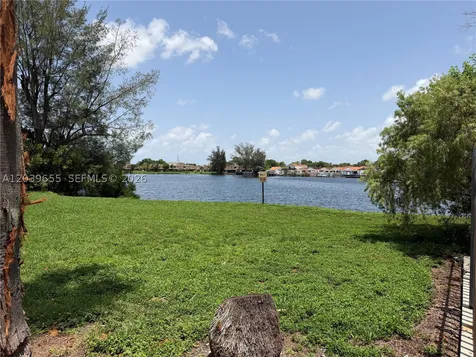 2735 W 66th Street Hialeah FL 33016