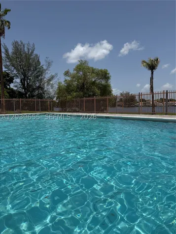 2735 W 66th Street Hialeah FL 33016