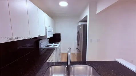 2735 W 66th Street Hialeah FL 33016