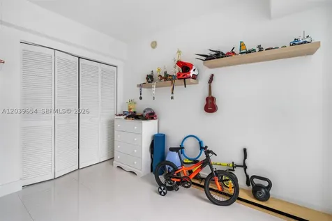 41 SE 5th Street Miami FL 33131