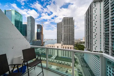 41 SE 5th Street Miami FL 33131