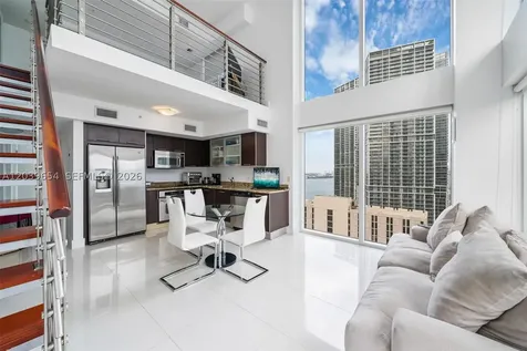 41 SE 5th Street Miami FL 33131