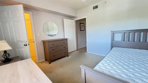 6458 Emerald Dunes Drive West Palm Beach FL 33411
