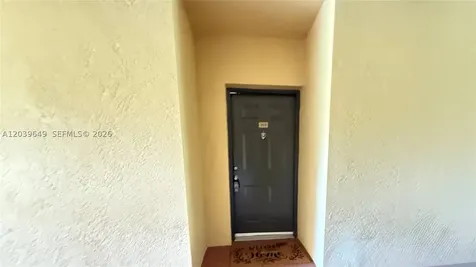 6458 Emerald Dunes Drive West Palm Beach FL 33411