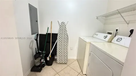 6458 Emerald Dunes Drive West Palm Beach FL 33411