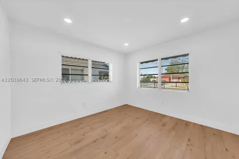 4719 E 8th Court Hialeah FL 33013