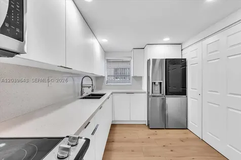 4719 E 8th Court Hialeah FL 33013