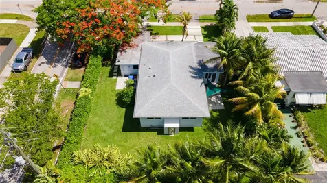 5790 SW 3rd Street Miami FL 33144