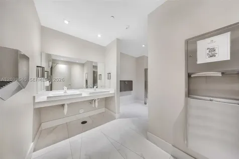 2980 NE 207th Street Aventura FL 33180