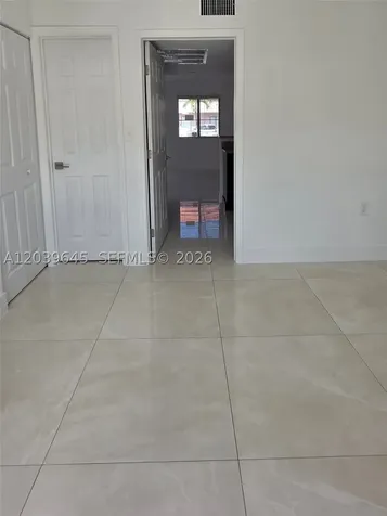 2154 W 60th Street Hialeah FL 33016