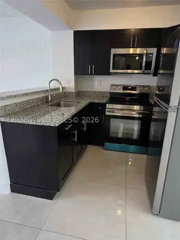2154 W 60th Street Hialeah FL 33016