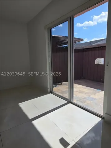 2154 W 60th Street Hialeah FL 33016
