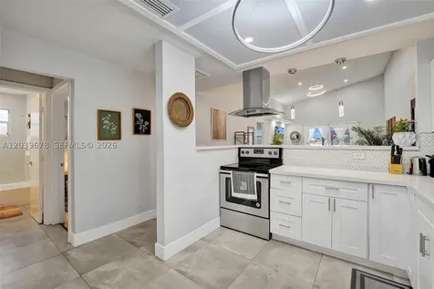 5535 SW 24th Avenue Dania Beach FL 33312