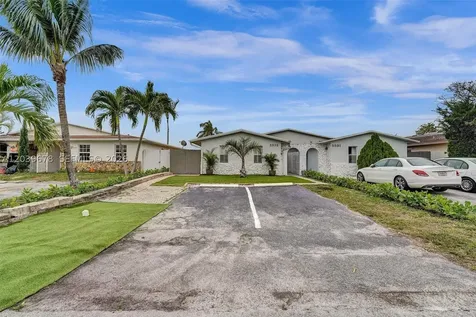 5535 SW 24th Avenue Dania Beach FL 33312