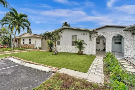 5535 SW 24th Avenue Dania Beach FL 33312
