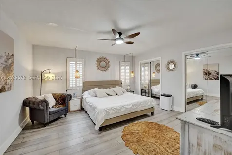 5535 SW 24th Avenue Dania Beach FL 33312