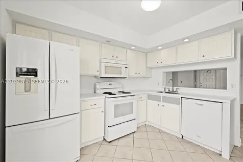 999 Hamilton Drive Homestead FL 33034