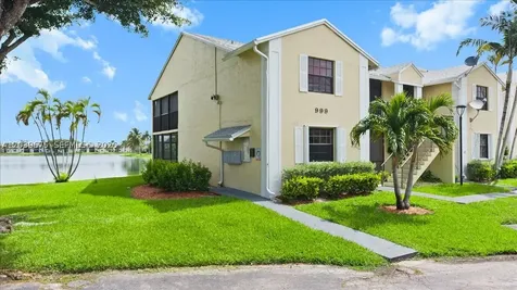 999 Hamilton Drive Homestead FL 33034