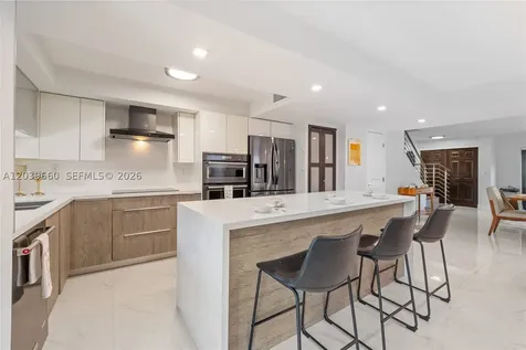 2771 NE 164th Street North Miami Beach FL 33160