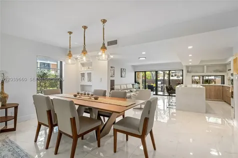 2771 NE 164th Street North Miami Beach FL 33160
