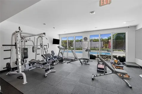 2771 NE 164th Street North Miami Beach FL 33160