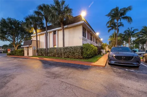 2771 NE 164th Street North Miami Beach FL 33160