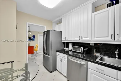 3180 S Ocean Drive Hallandale Beach FL 33009