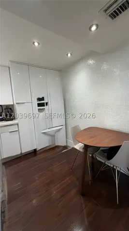 3701 N Country Club Drive Aventura FL 33180