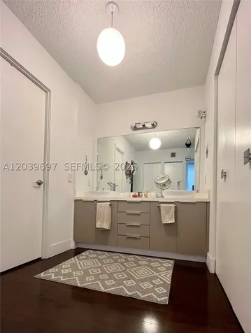 3701 N Country Club Drive Aventura FL 33180