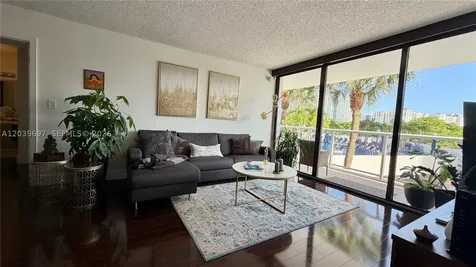 3701 N Country Club Drive Aventura FL 33180